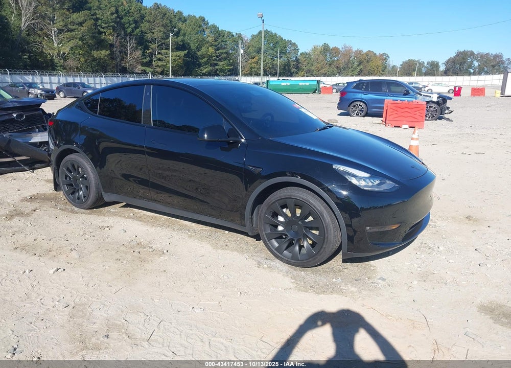 2021 TESLA MODEL Y LONG RANGE DUAL MOTOR ALL-WHEEL DRIVE VIN: 5YJYGDEEXMF188883
