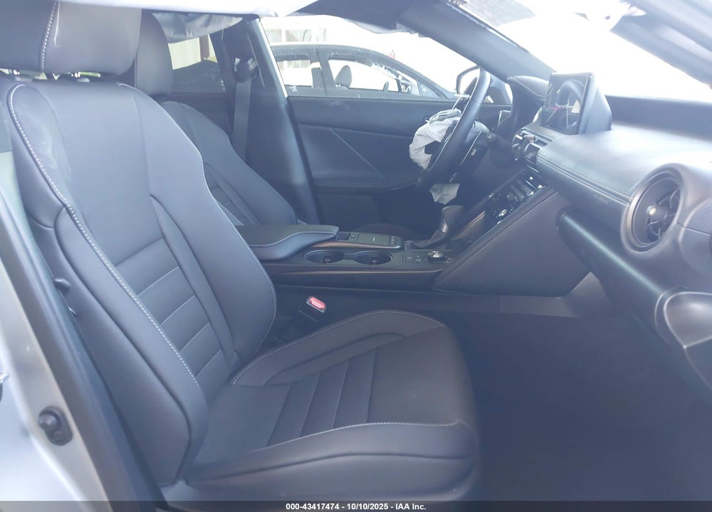 2025 LEXUS IS 350 F-SPORT VIN: JTHGZ1E26S5040673