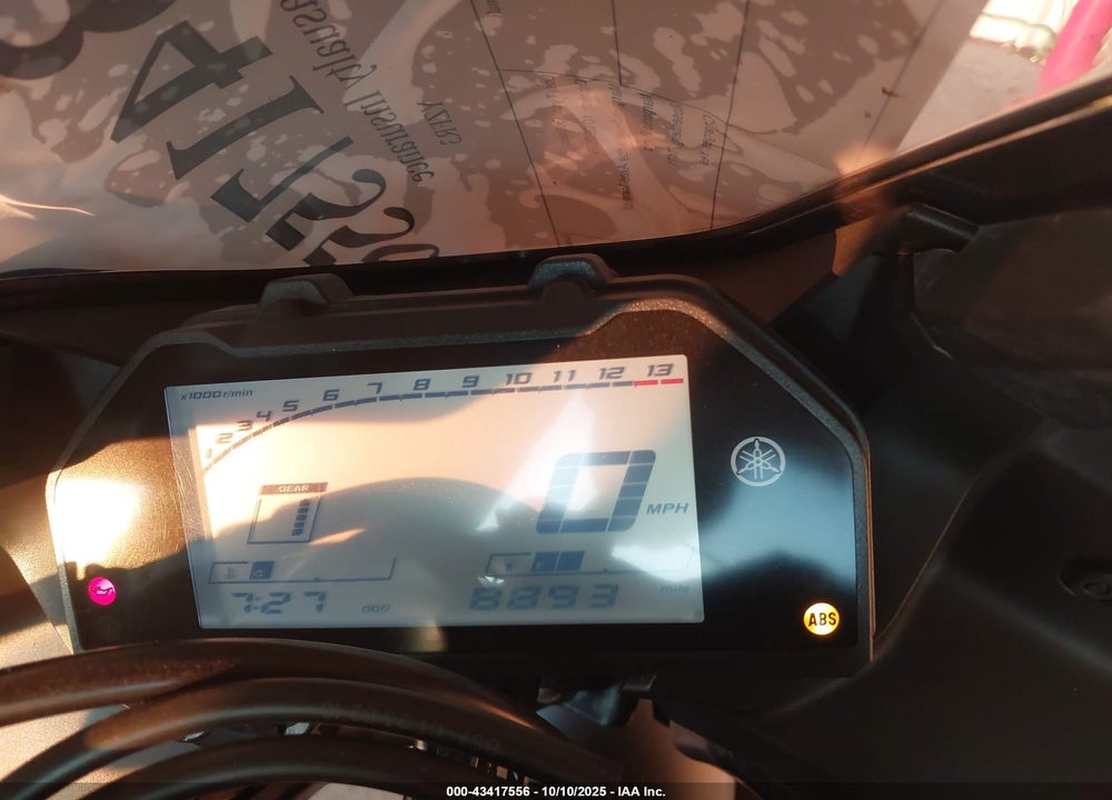 2023 YAMAHA YZFR3 A VIN: MH3RH18Y1PK011377