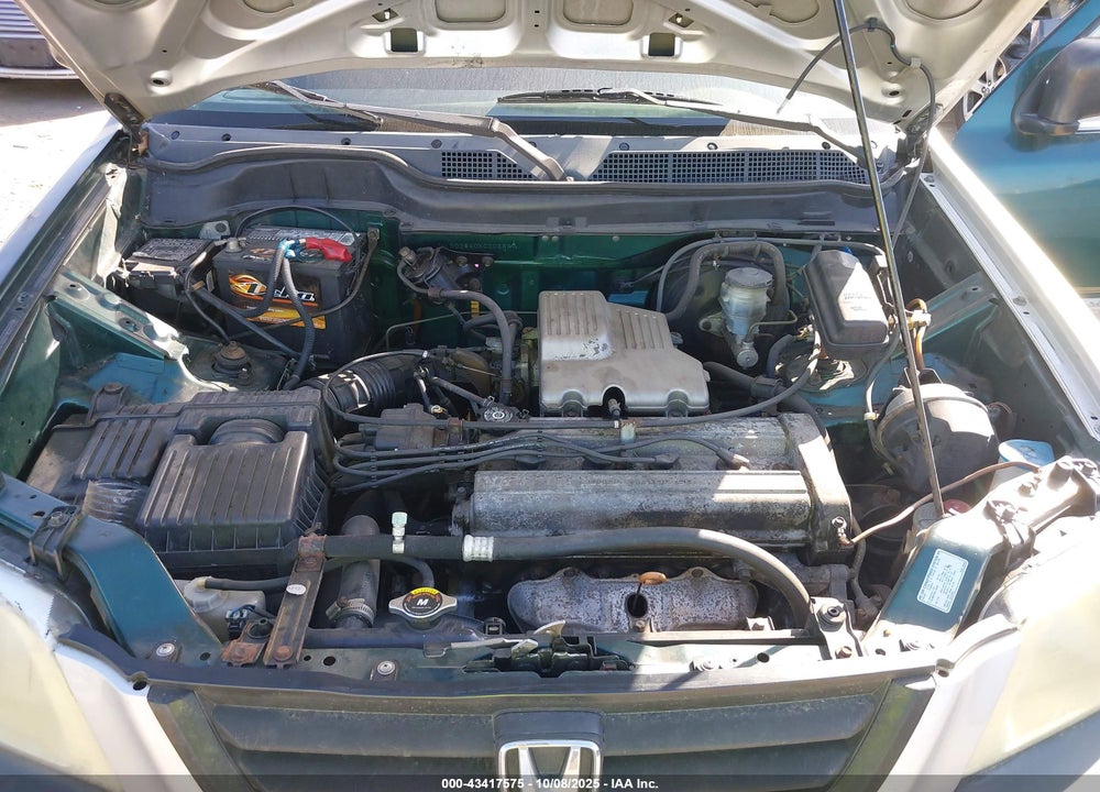 1999 HONDA CR-V LX VIN: JHLRD2840XC002647
