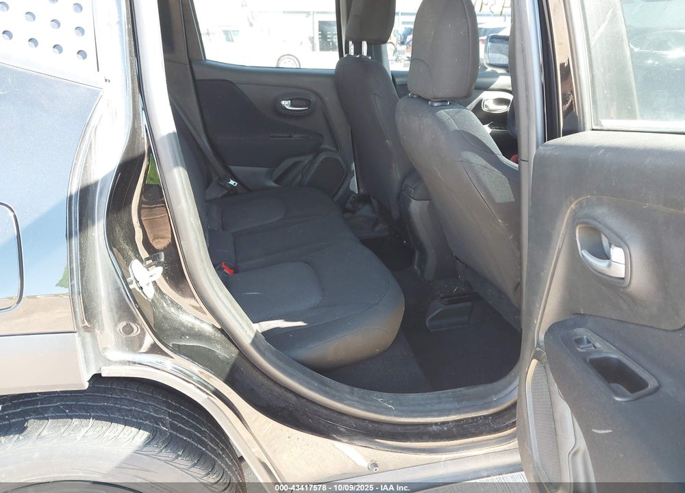 2019 JEEP RENEGADE UPLAND 4X4 VIN: ZACNJBAB0KPK21929
