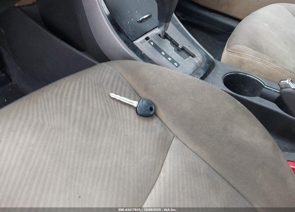 2013 HYUNDAI ELANTRA VIN: KMHDH4AE2DU556929