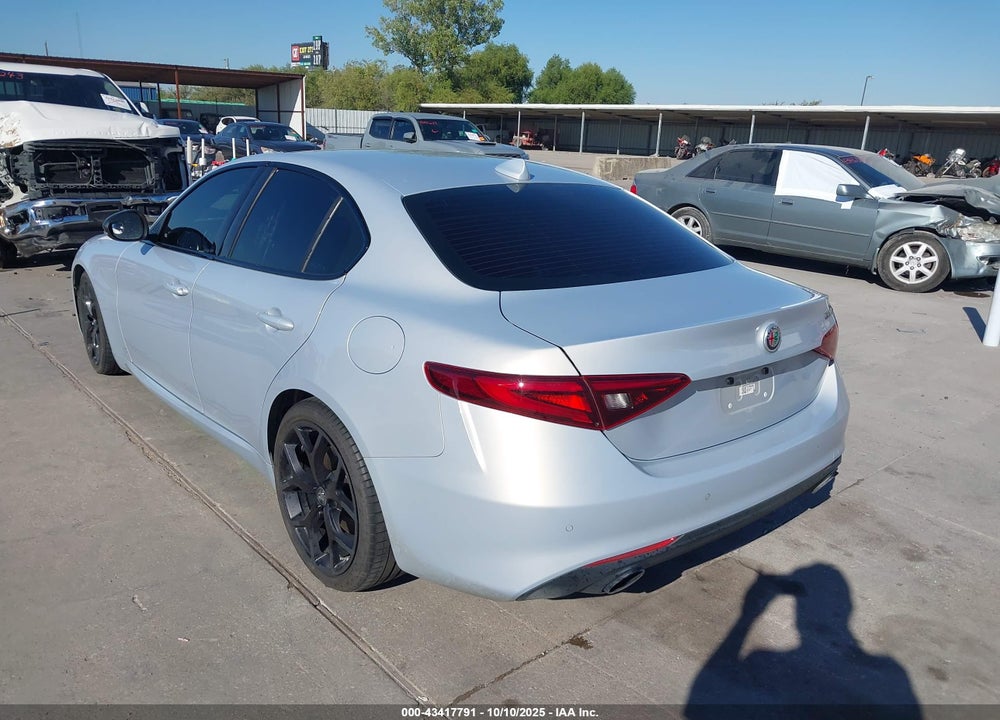 2020 ALFA ROMEO GIULIA TI RWD VIN: ZARFAMBN1L7634250