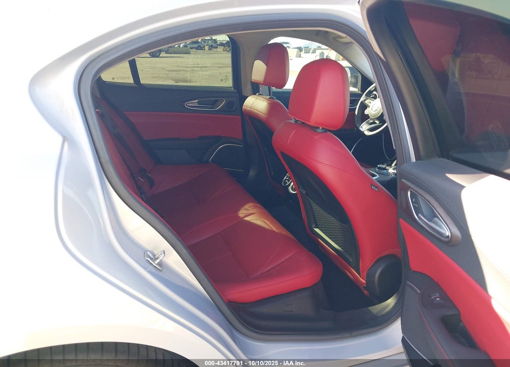 2020 ALFA ROMEO GIULIA TI RWD VIN: ZARFAMBN1L7634250