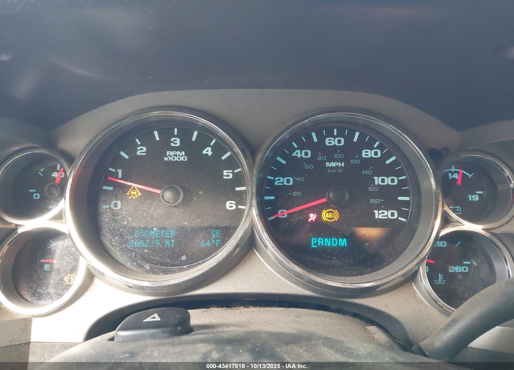 2011 GMC SIERRA 1500 SLE VIN: 1GTR2VE36BZ142059