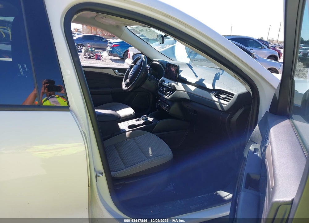 2021 FORD ESCAPE SE VIN: 1FMCU9G64MUA50555