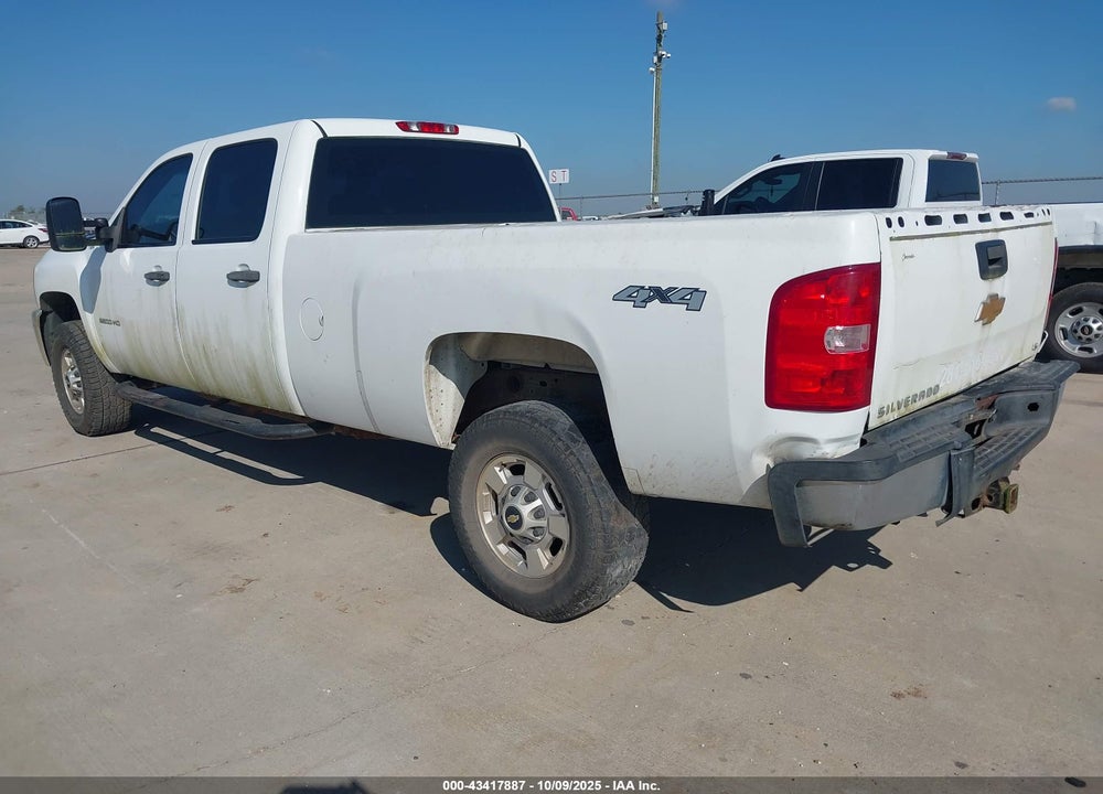 2011 CHEVROLET SILVERADO 2500HD WORK TRUCK VIN: 1GC1CVC80BF189467