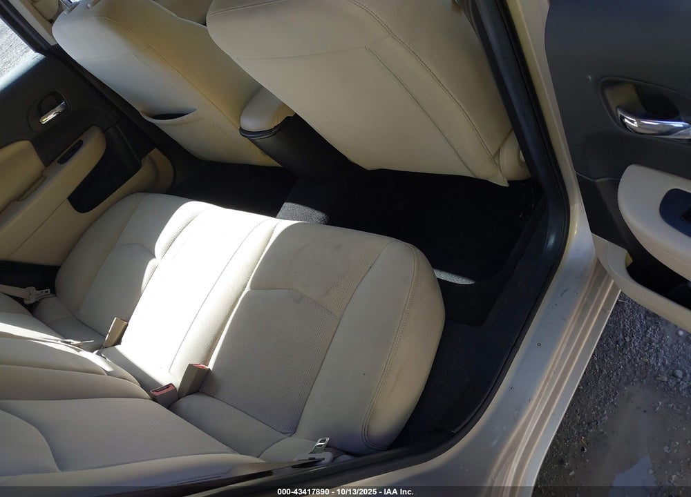 2014 CHRYSLER 200 VIN: 1C3CCBAB8EN206360