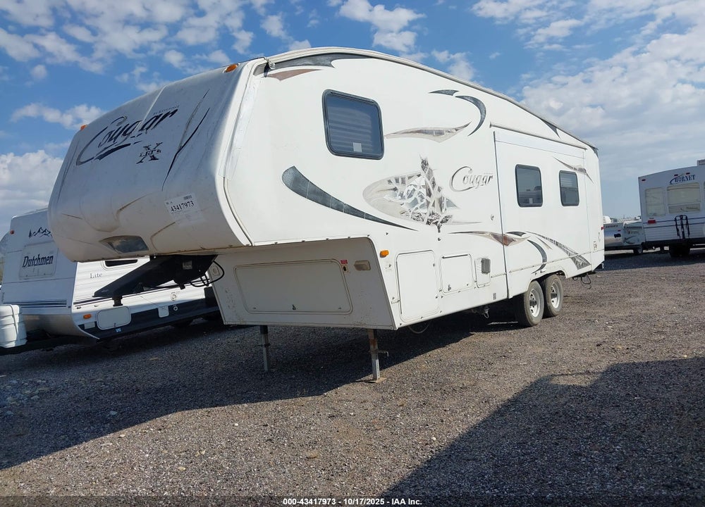 2010 KEYSTONE COUGAR M-27 SAB VIN: 4YDF27S21A2502756