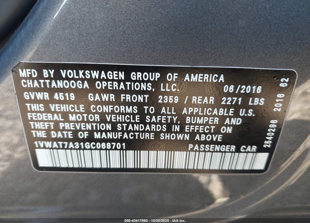 2016 VOLKSWAGEN PASSAT VIN: 1VWAT7A31GC068701