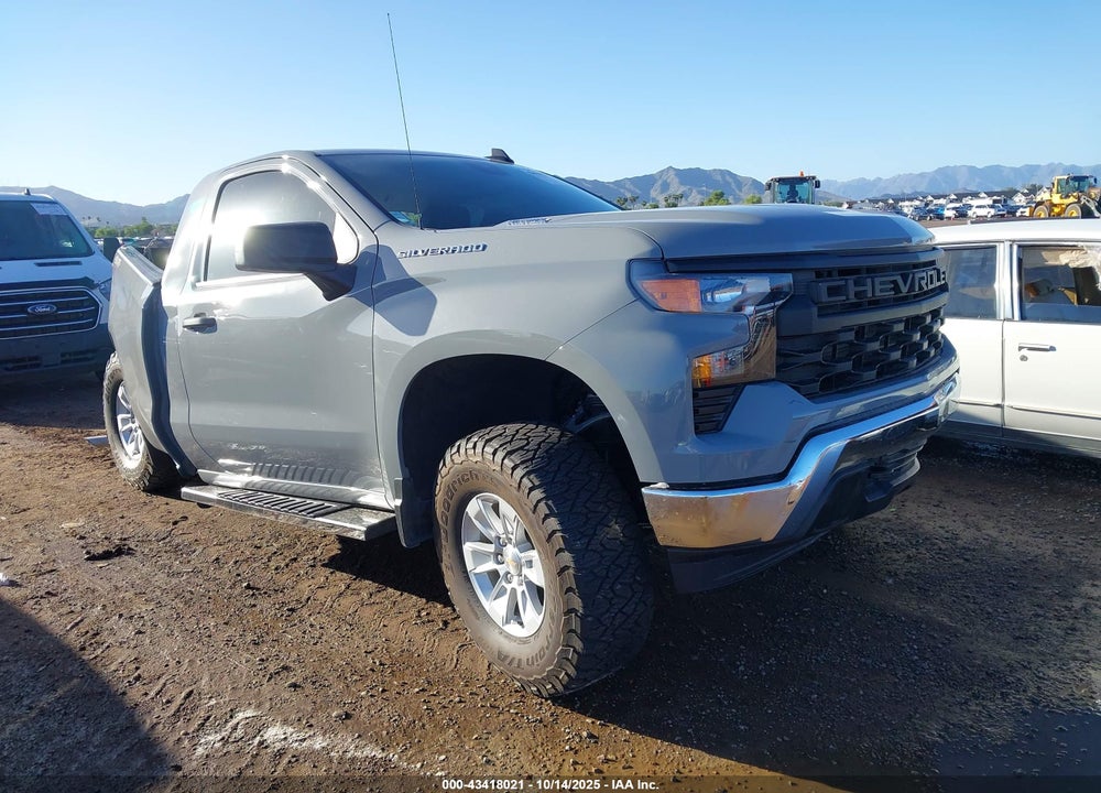 2024 CHEVROLET SILVERADO 1500 4WD  STANDARD BED WT VIN: 3GCNDAEKXRG427849