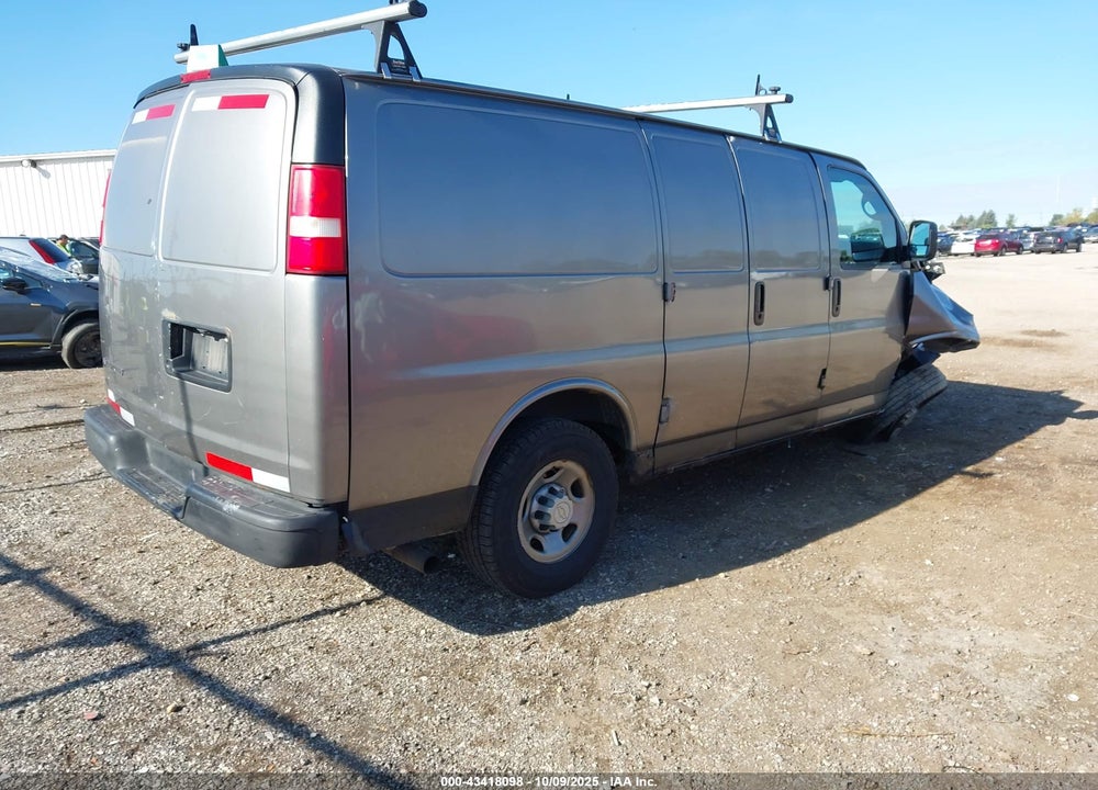 2008 CHEVROLET EXPRESS VIN: 1GCGG25C981142474
