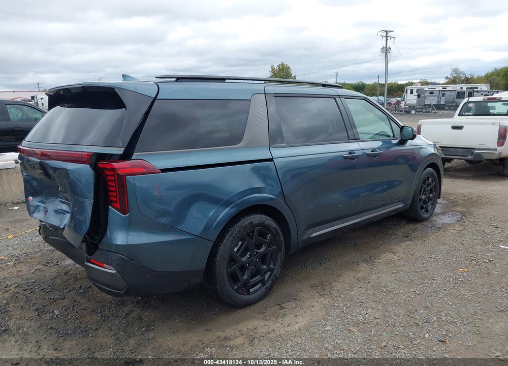 2025 KIA CARNIVAL MPV VIN: KNDNE5K32S6490131