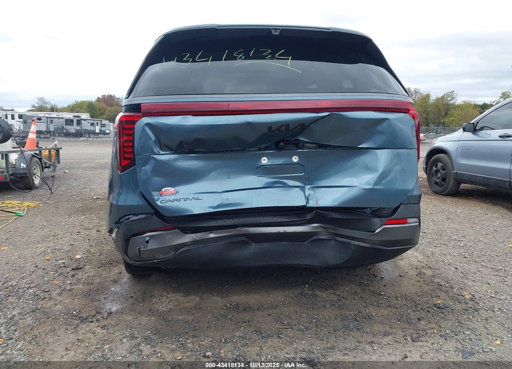 2025 KIA CARNIVAL MPV VIN: KNDNE5K32S6490131