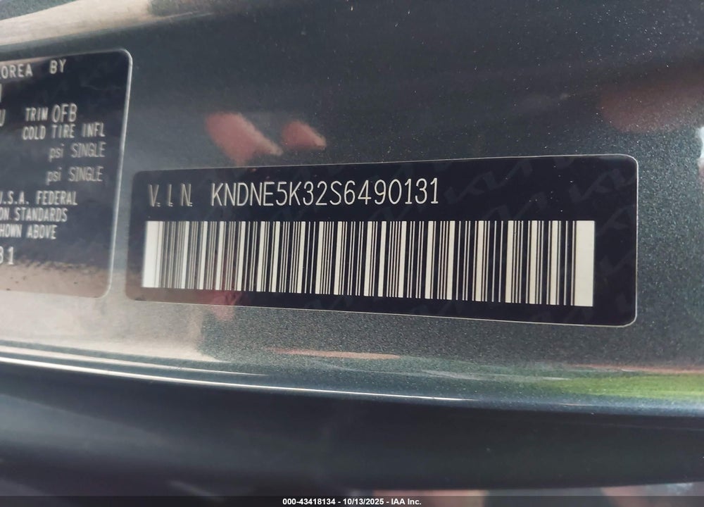 2025 KIA CARNIVAL MPV VIN: KNDNE5K32S6490131