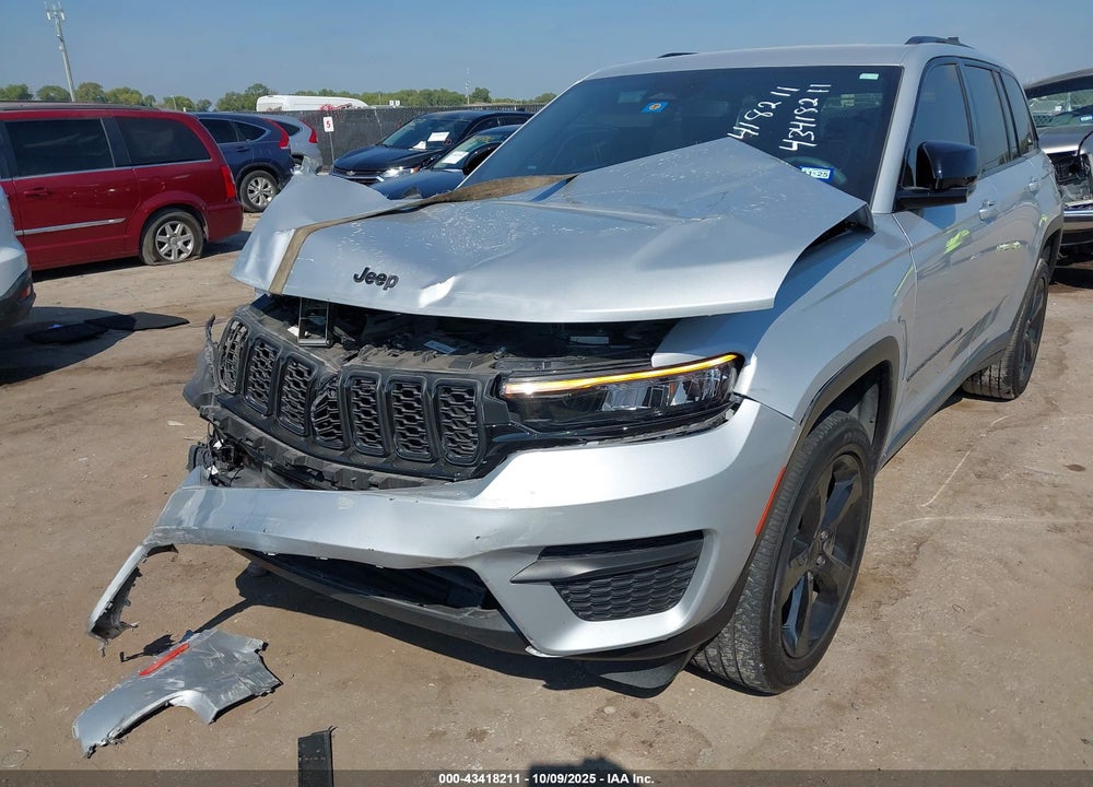 2023 JEEP GRAND CHEROKEE VIN: 1C4RJHAG5PC659828