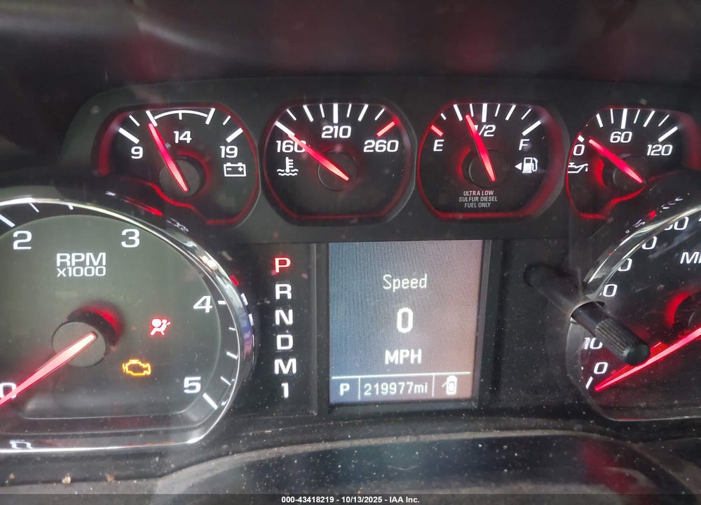 2015 GMC SIERRA 2500HD VIN: 1GT22XE8XFZ113744