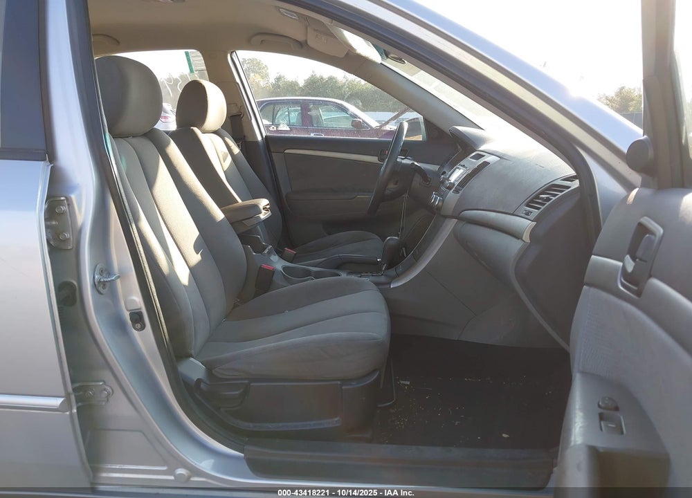 2009 HYUNDAI SONATA GLS VIN: 5NPET46CX9H523807