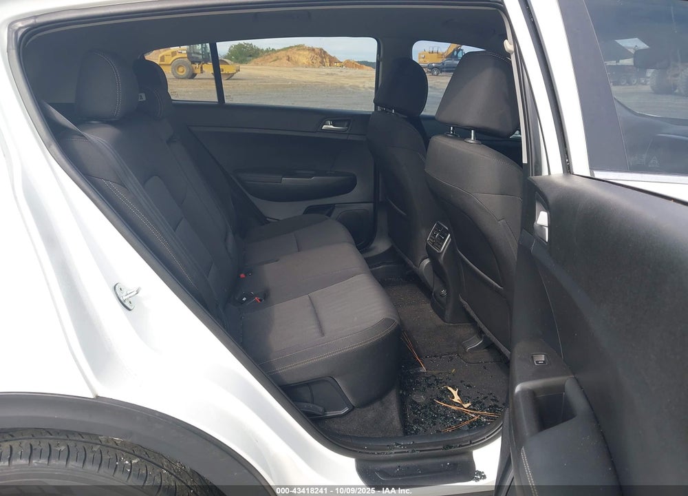 2020 KIA SPORTAGE LX VIN: KNDPM3AC3L7722023