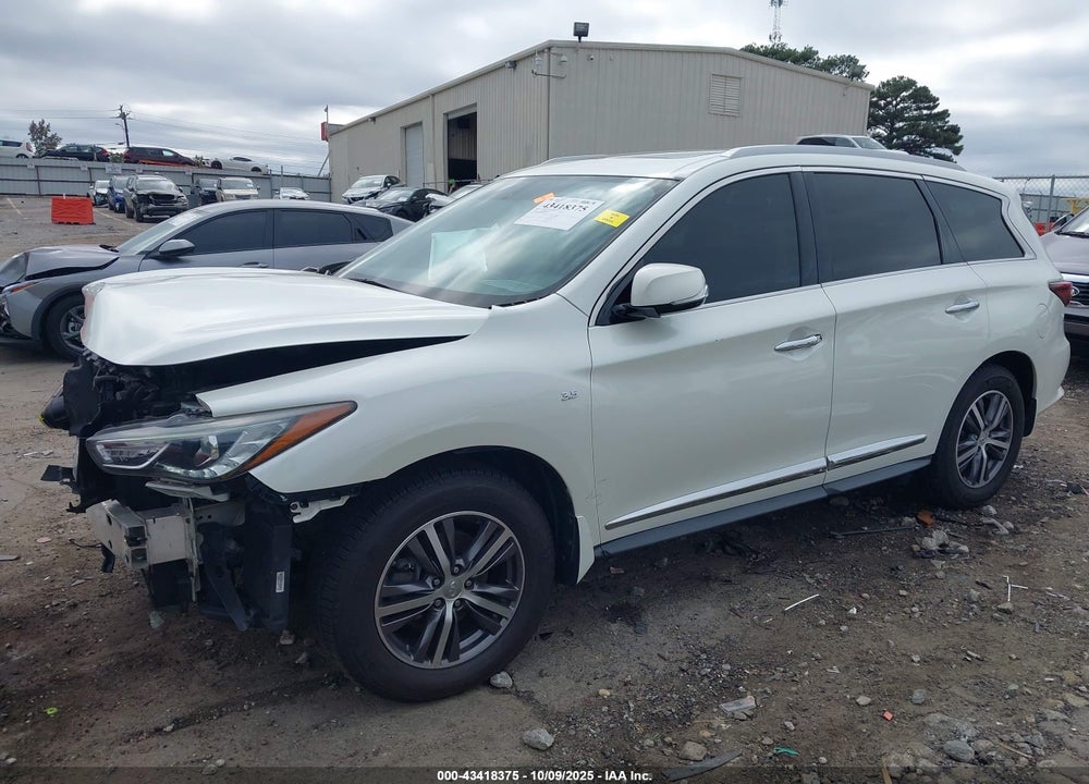 2017 INFINITI QX60 VIN: 5N1DL0MN8HC527370