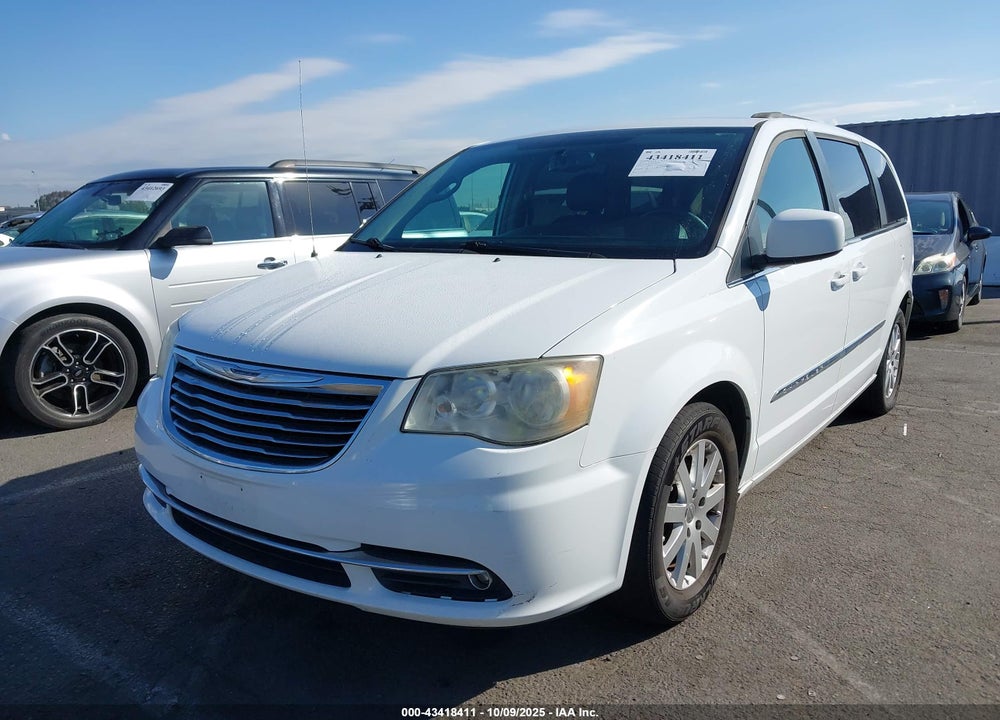 2014 CHRYSLER TOWN & COUNTRY TOURING VIN: 2C4RC1BG1ER124032