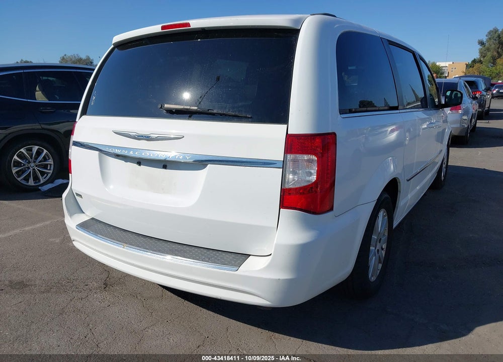 2014 CHRYSLER TOWN & COUNTRY TOURING VIN: 2C4RC1BG1ER124032
