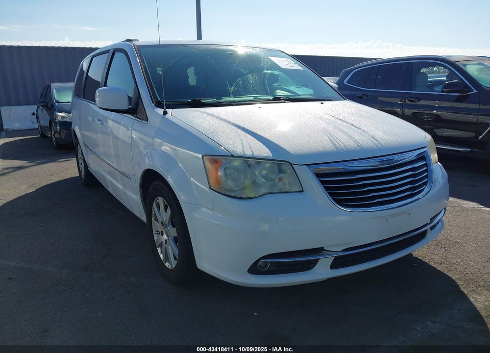 2014 CHRYSLER TOWN & COUNTRY TOURING VIN: 2C4RC1BG1ER124032
