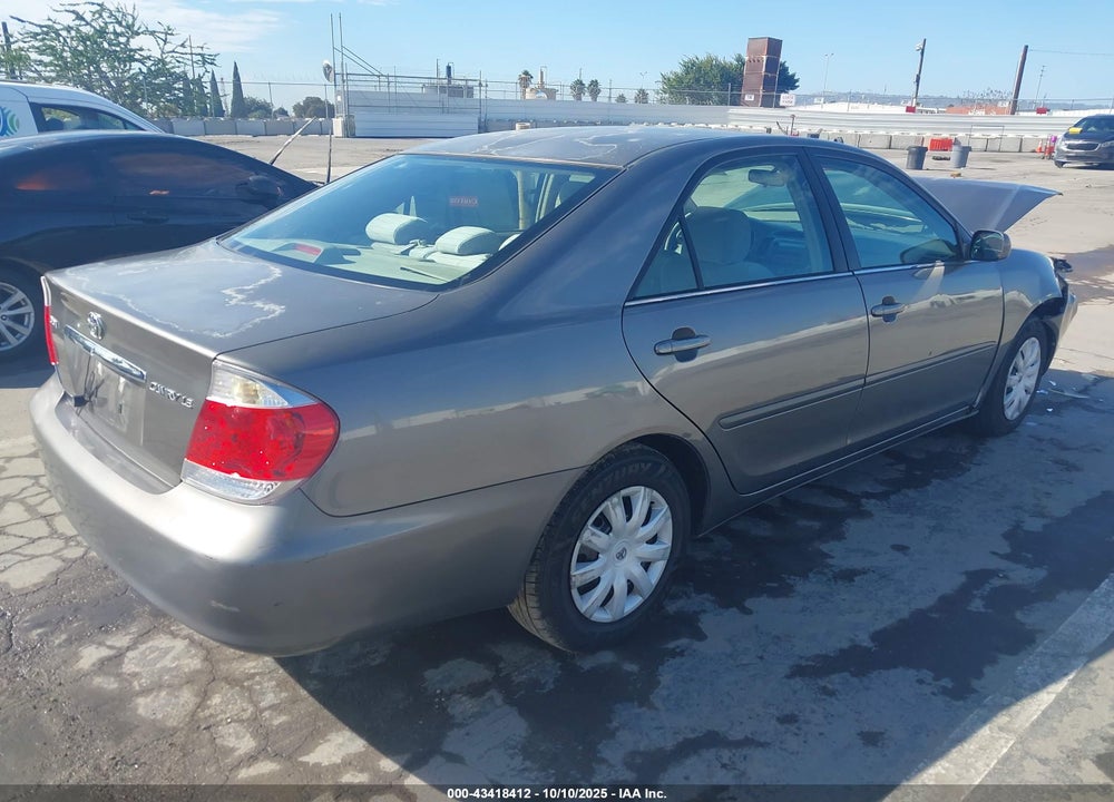 2005 TOYOTA CAMRY LE/XLE/SE VIN: 4T1BE32K35U633744