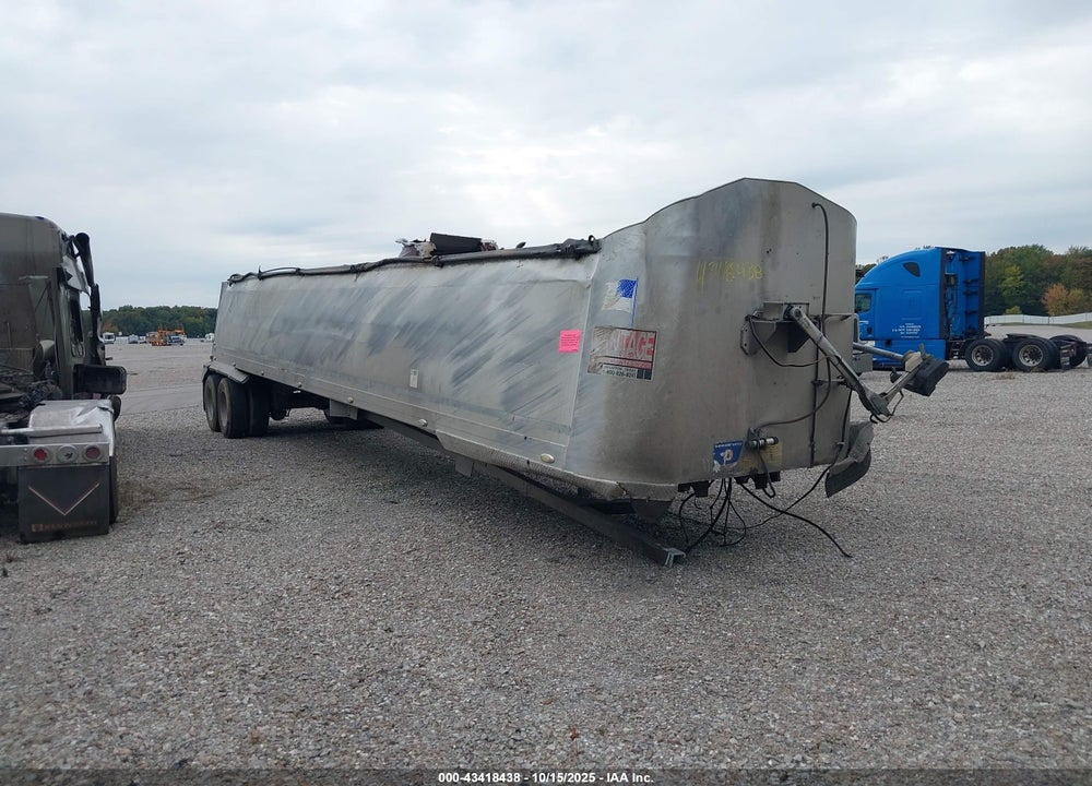 2001 VANTAGE DUMP TRAILERS DUMP SEMI TRAILER VIN: 4EPAA39211ATA3830