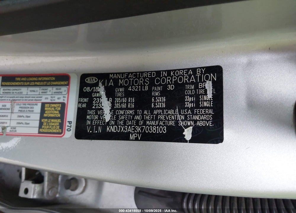 2019 KIA SOUL EV VIN: KNDJX3AE3K7038103