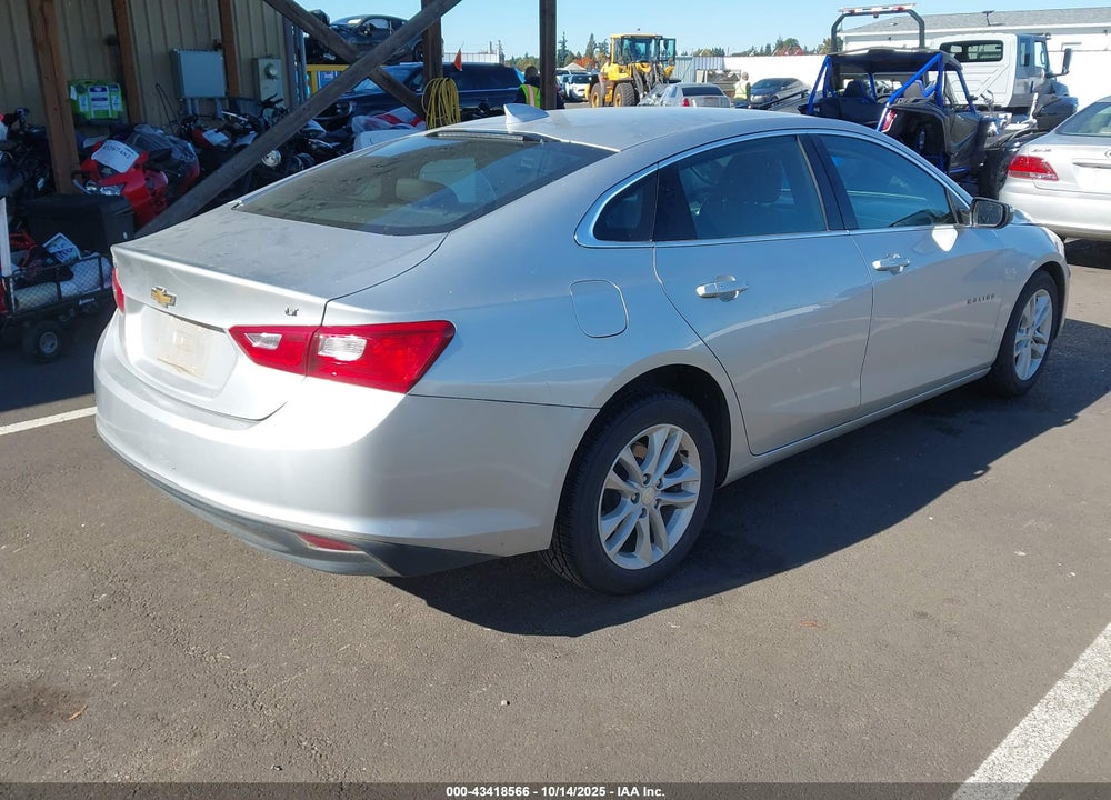 2018 CHEVROLET MALIBU LT VIN: 1G1ZD5ST3JF156699