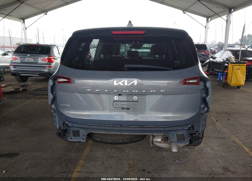 2022 KIA TELLURIDE LX VIN: 5XYP2DHC1NG285825