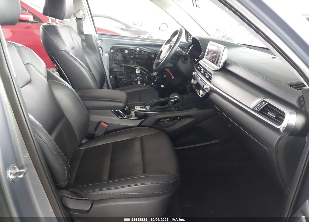 2022 KIA TELLURIDE LX VIN: 5XYP2DHC1NG285825