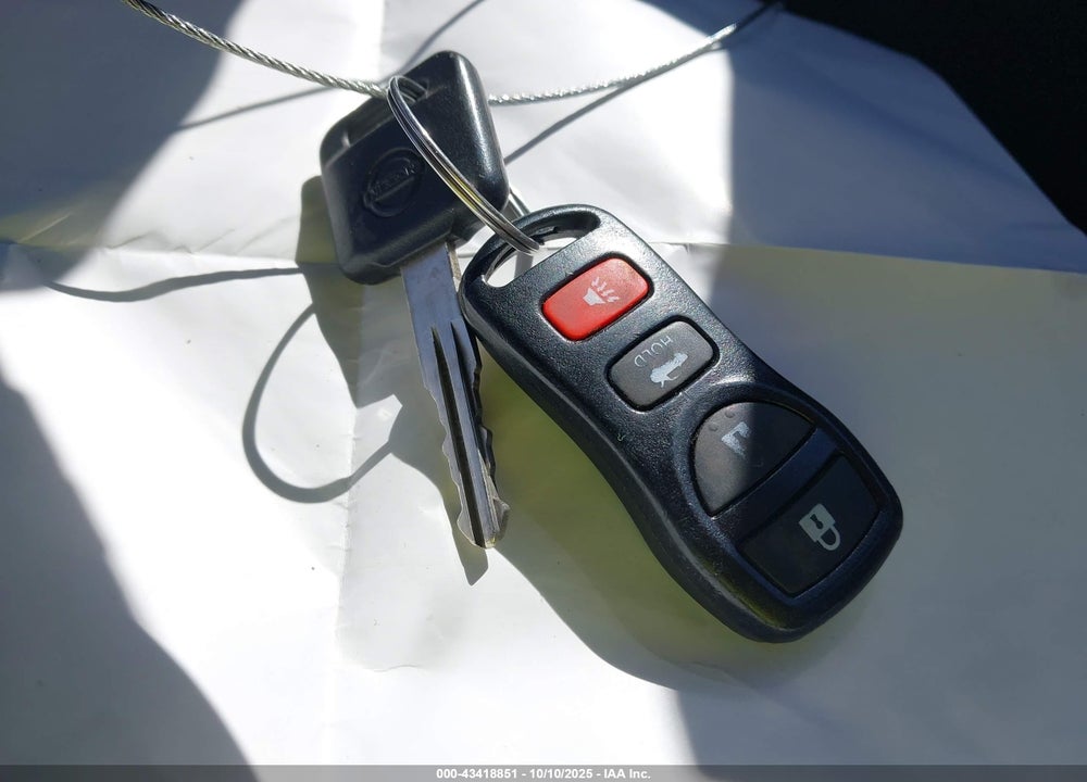 2005 NISSAN 350Z VIN: JN1AZ36AX5M758085