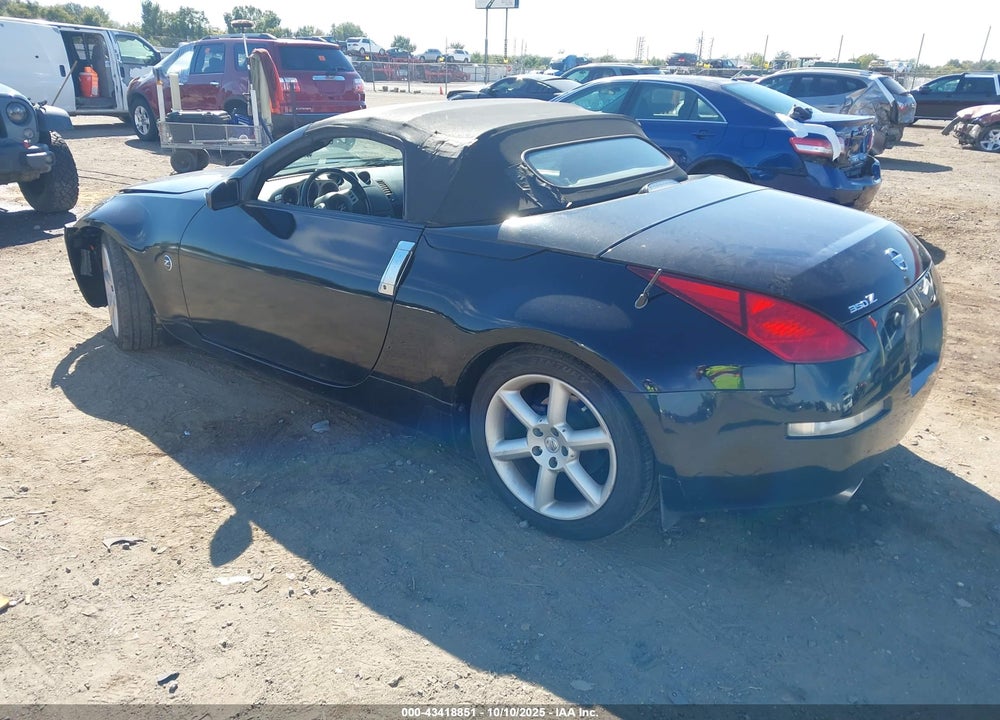 2005 NISSAN 350Z VIN: JN1AZ36AX5M758085