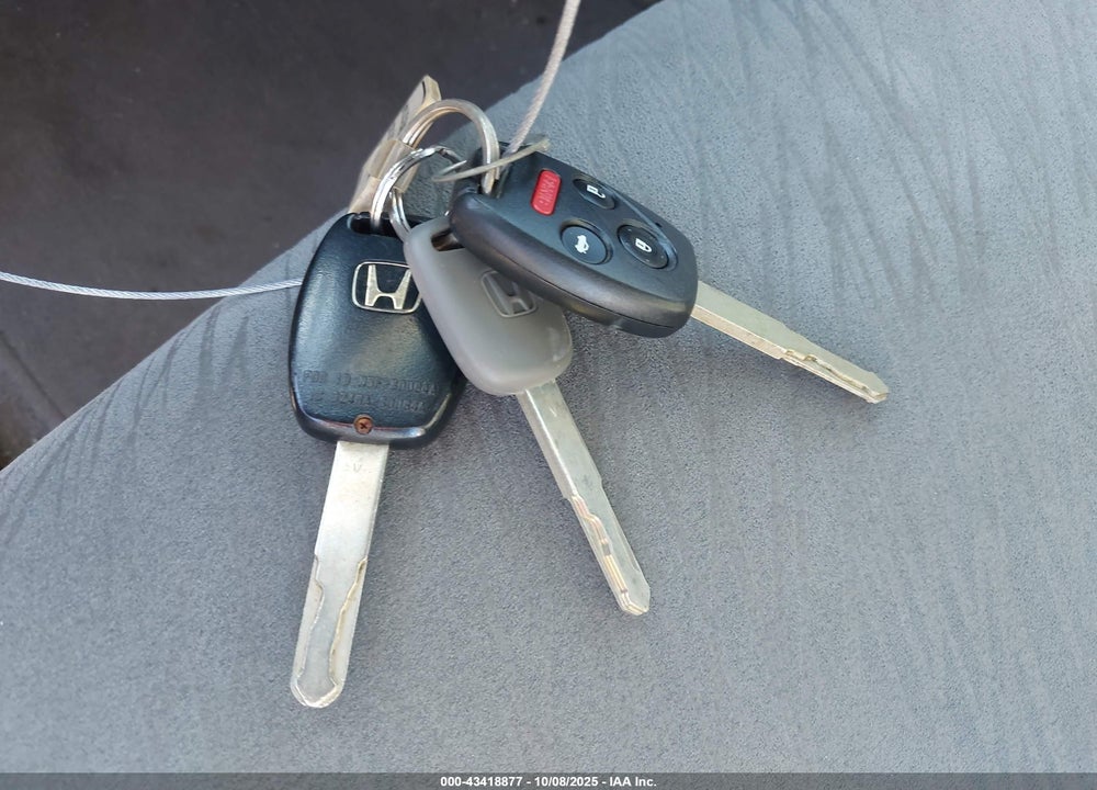 2007 HONDA CIVIC VIN: 2HGFG12887H512692