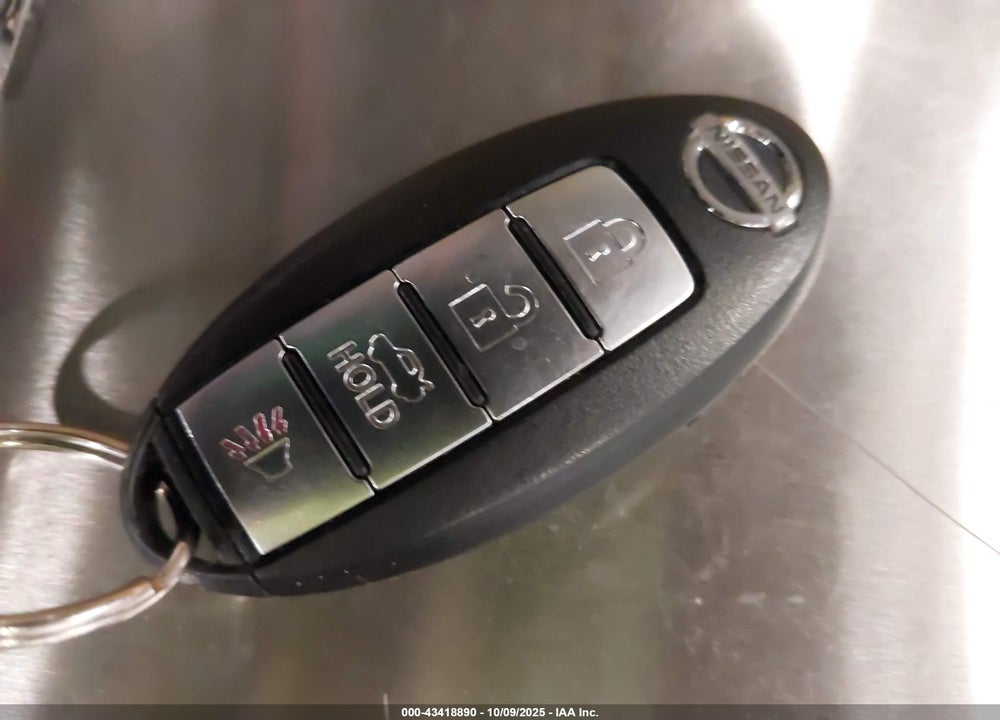 2015 NISSAN SENTRA SR VIN: 3N1AB7AP7FY320999