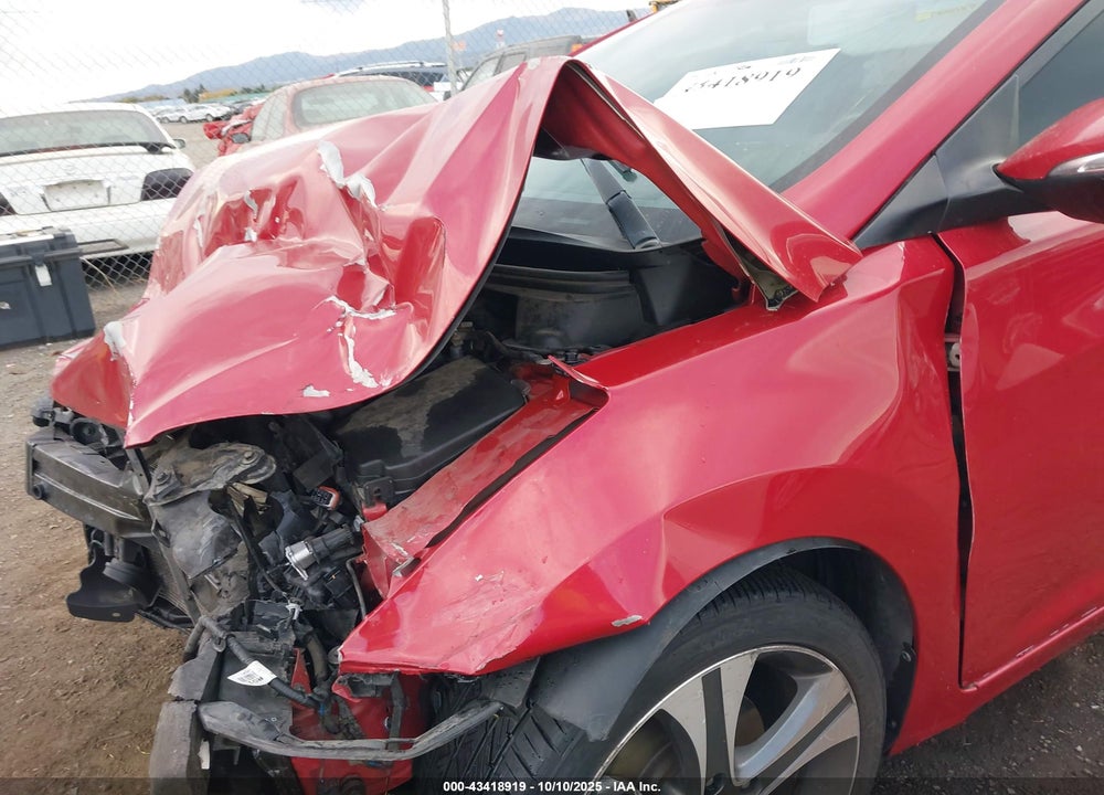 2014 HYUNDAI ELANTRA VIN: KMHDH6AH6EU026731