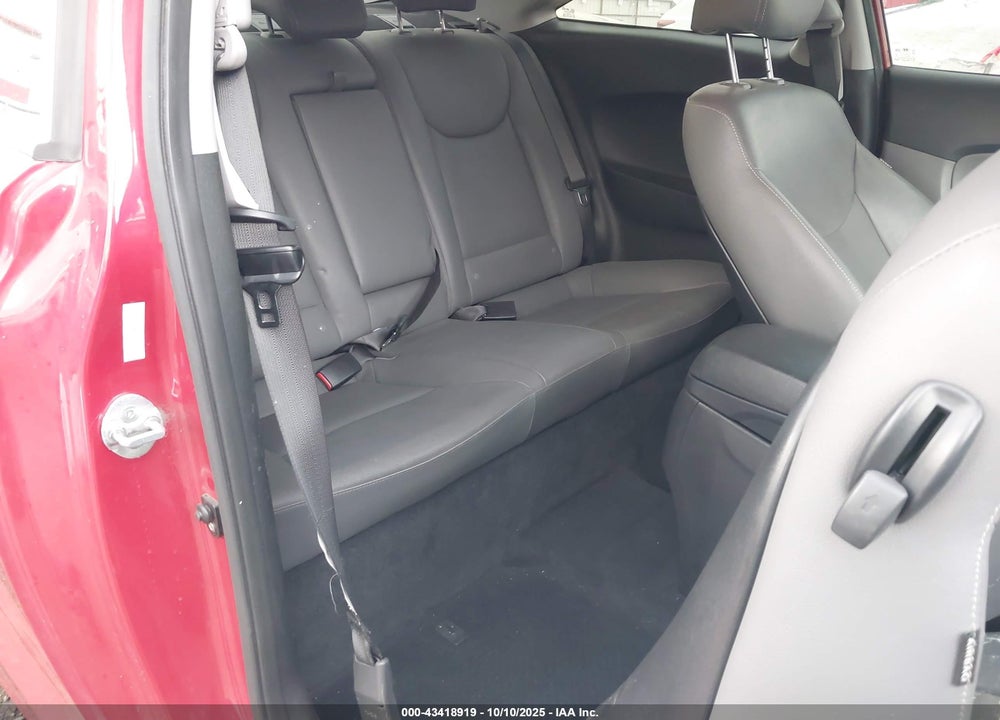 2014 HYUNDAI ELANTRA VIN: KMHDH6AH6EU026731