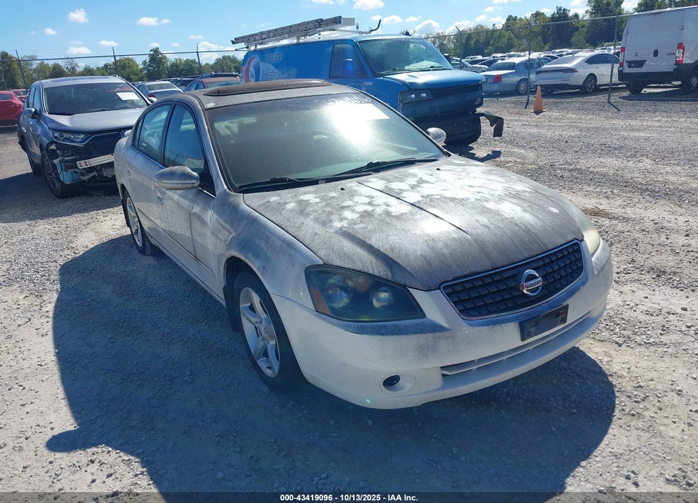 2005 NISSAN ALTIMA VIN: 1N4BL11E65N480562