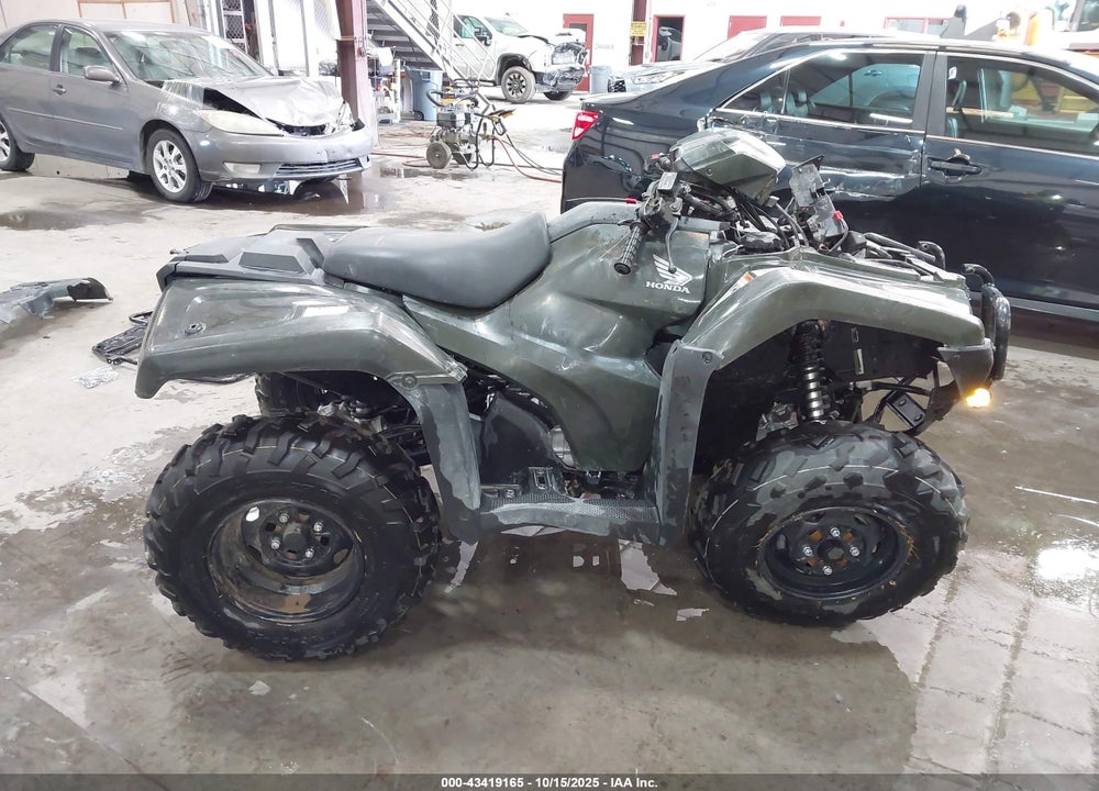 2025 HONDA TRX520 FM VIN: 1HFTE4405SJ101411