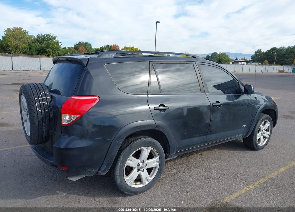 2007 TOYOTA RAV4 VIN: JTMZD32V876040436