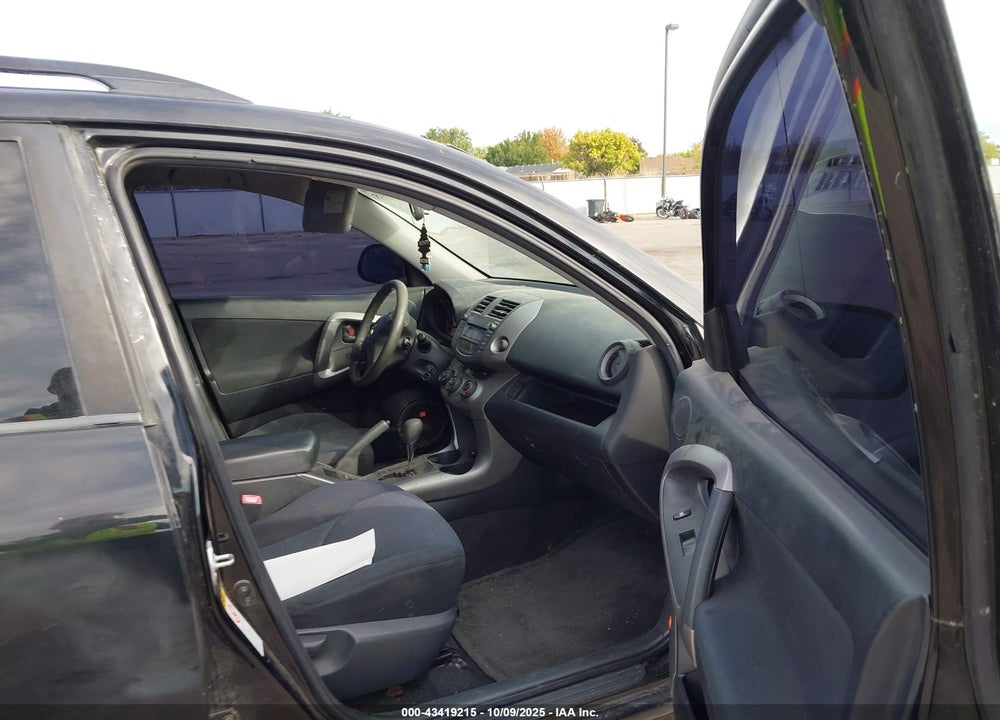 2007 TOYOTA RAV4 VIN: JTMZD32V876040436