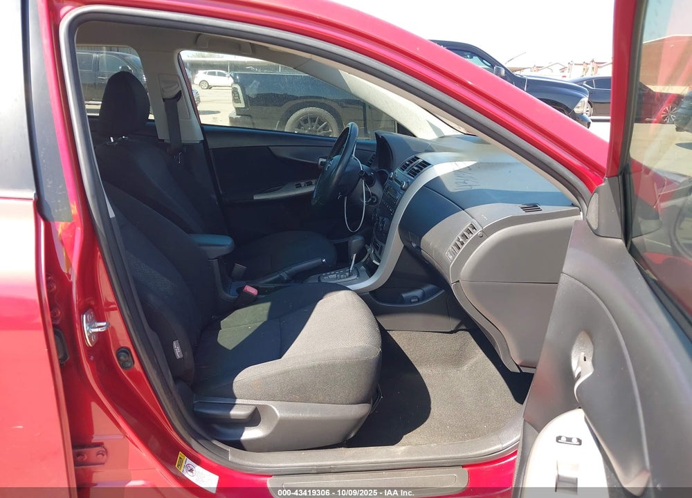 2010 TOYOTA COROLLA S VIN: 1NXBU4EE0AZ276581