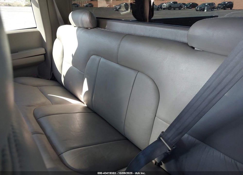 1998 CHEVROLET C1500 FLEETSIDE VIN: 2GCEC19R5W1223149