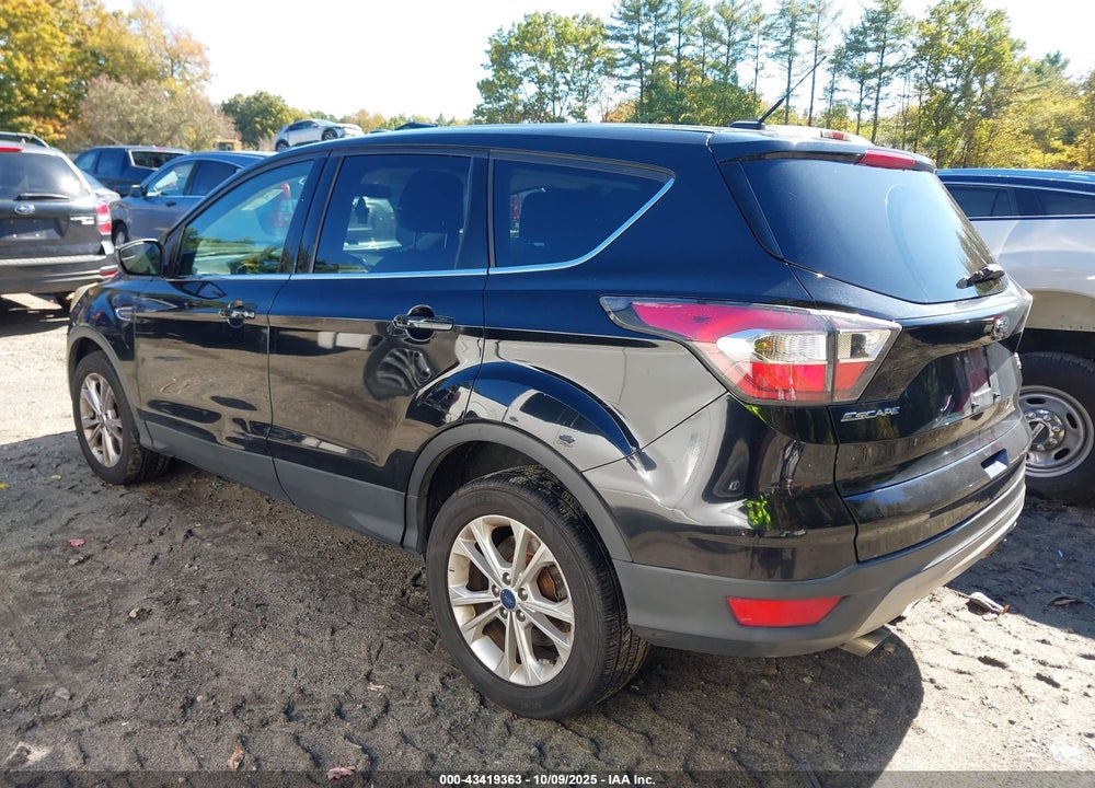 2017 FORD ESCAPE VIN: 1FMCU9G90HUB30712
