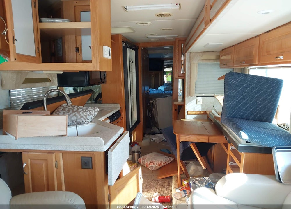2004 SPARTAN MOTORS MOTORHOME 4VZ VIN: 4VZBR1D964C046612