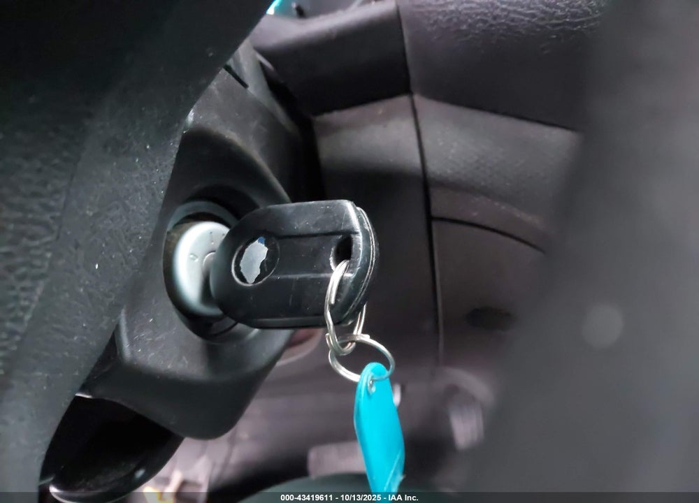 2017 FORD TRANSIT CONNECT XL VIN: NM0LS7E76H1301137