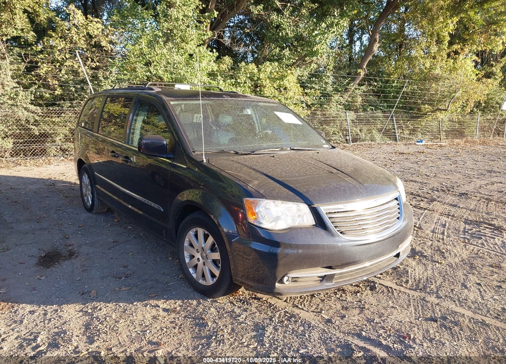 2014 CHRYSLER TOWN & COUNTRY TOURING VIN: 2C4RC1BG8ER218800