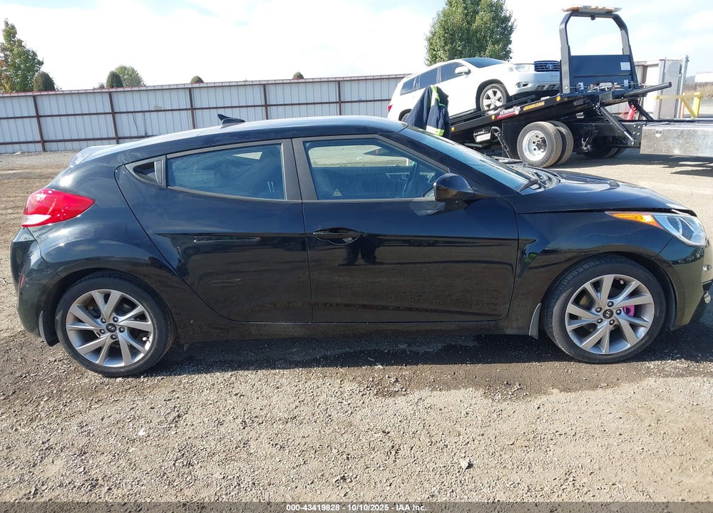 2016 HYUNDAI VELOSTER VIN: KMHTC6AD1GU292457